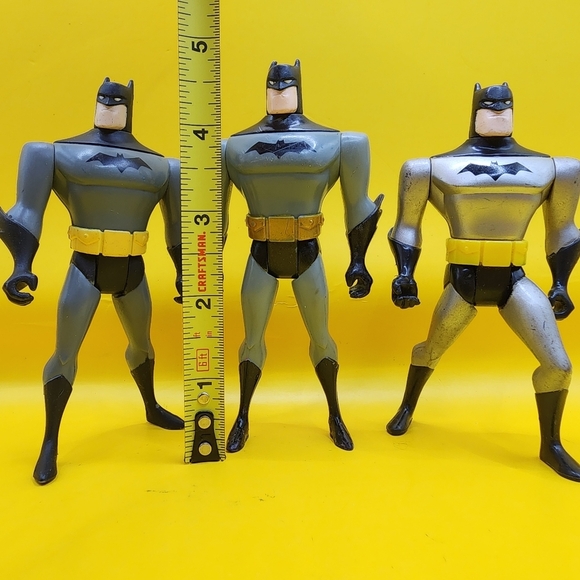 1998 DC Comics 3 Batman Figures Animated Series New Batman 4.5" - Picture 2 of 6
